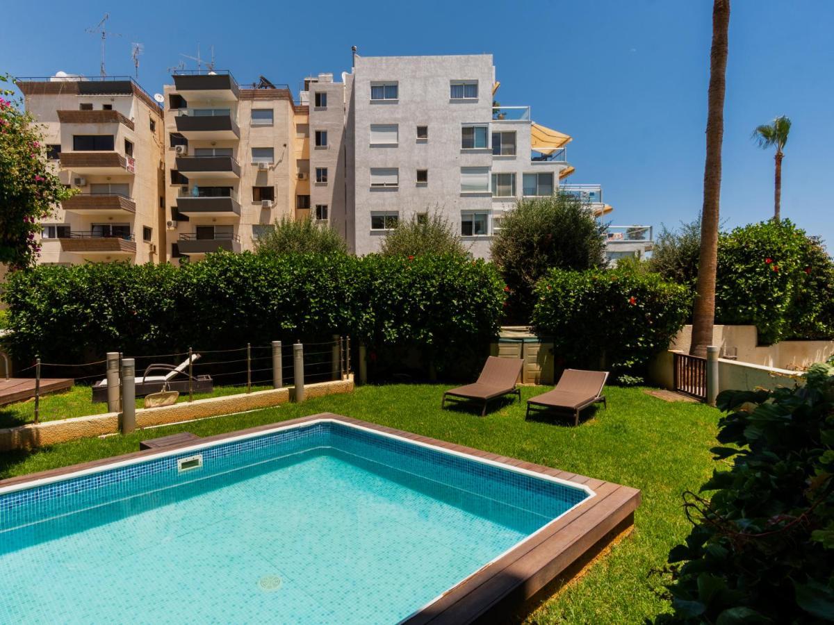 Sanders Ermitage On The Beach - Delightful 1-Bedroom Apartment With Sea View 利马索尔 外观 照片