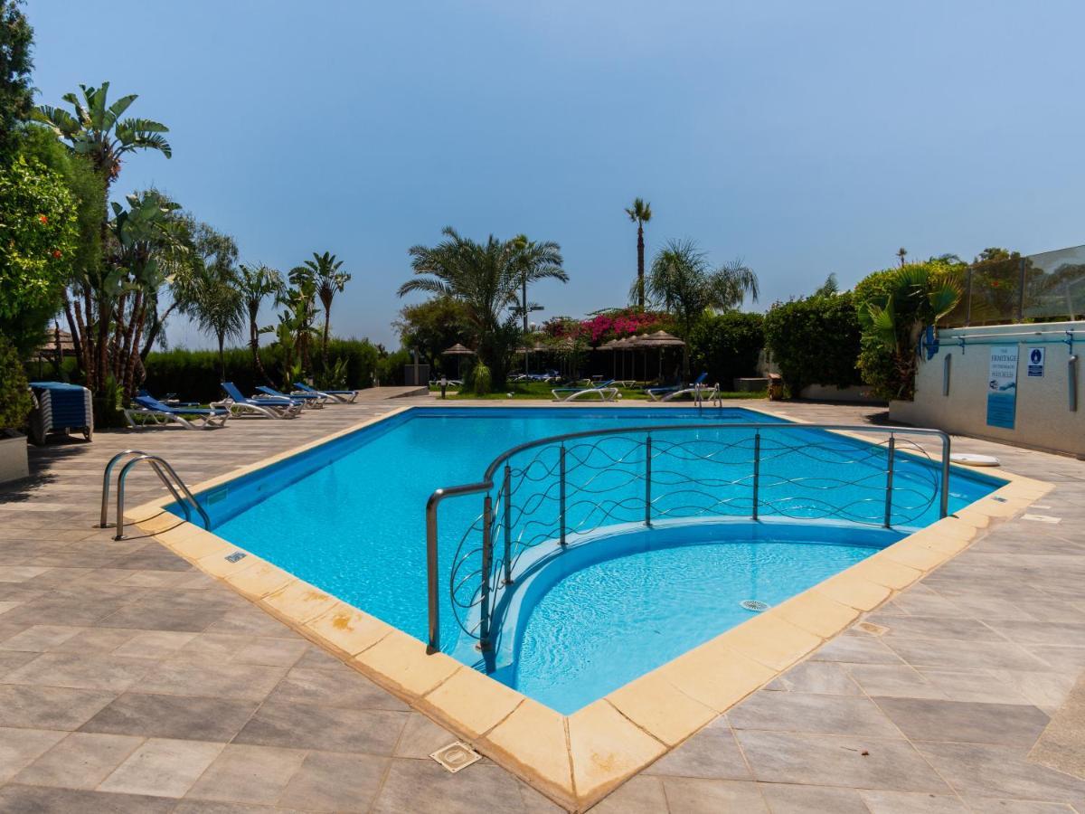 Sanders Ermitage On The Beach - Delightful 1-Bedroom Apartment With Sea View 利马索尔 外观 照片
